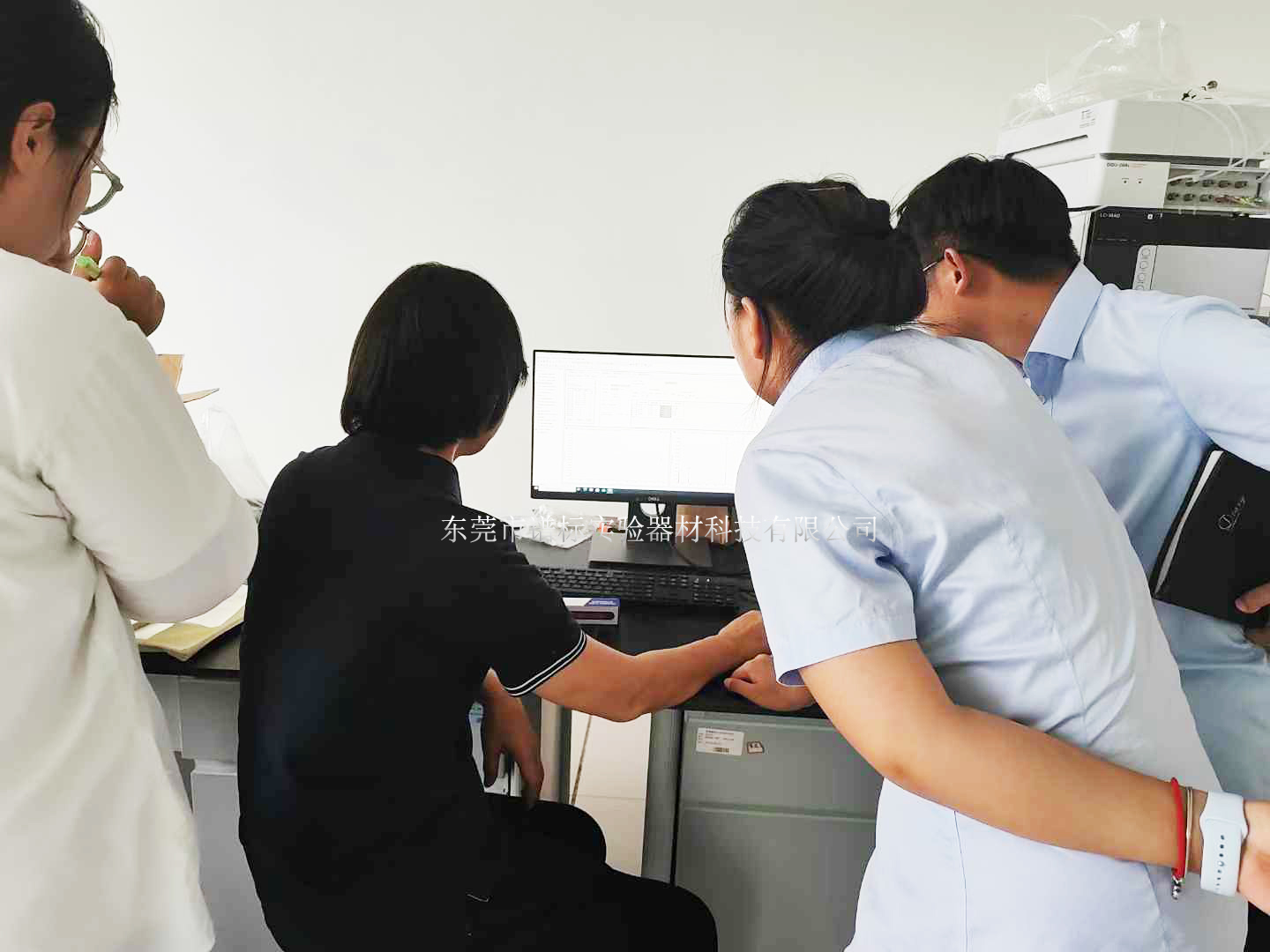 7月11日新疆司法鑒定用AB SCIEX LCMSMS 5500＋30A測試毛發(fā)，汗液，尿液等含量